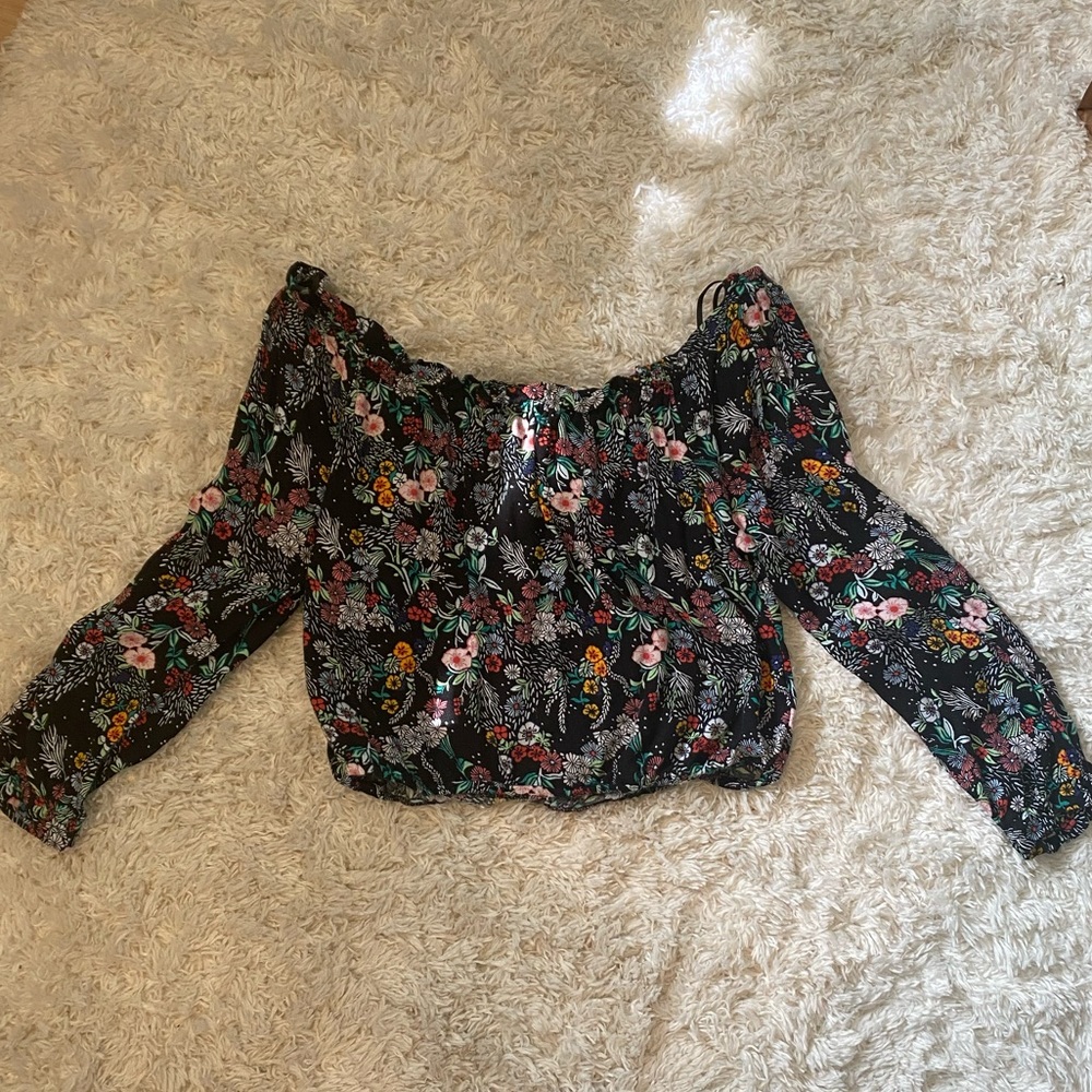 Floral H&M Off-the-Shoulder Blouse